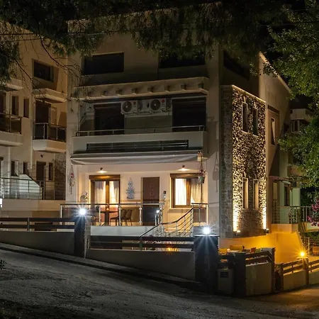 νεφέλη: ολόκληρο σπίτι για αξέχαστες διακοπές στη σιβηρή