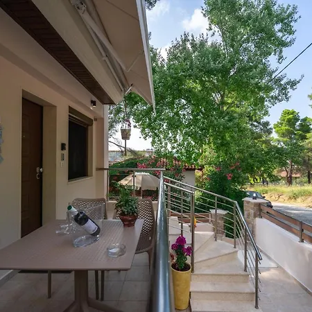 νεφέλη: ολόκληρο σπίτι για αξέχαστες διακοπές στη σιβηρή
