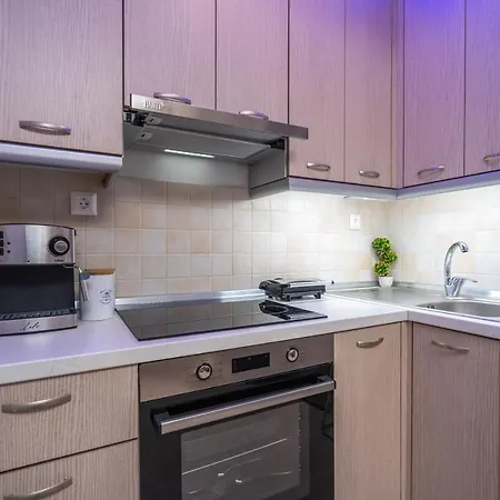 Apartment νεφέλη: ολόκληρο σπίτι για αξέχαστες διακοπές στη σιβηρή *